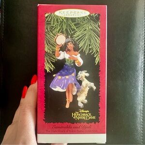 1986 Disney Hallmark Keepsake Ornament - Esmeralda & Djali from The Hunchback of